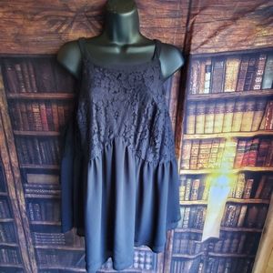 Torrid lace flowy top